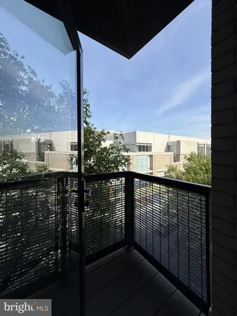 $3,899 | 1250 9th Street Northwest, Unit 411, Washington, DC 20001