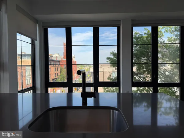 $3,899 | 1250 9th Street Northwest, Unit 411, Washington, DC 20001