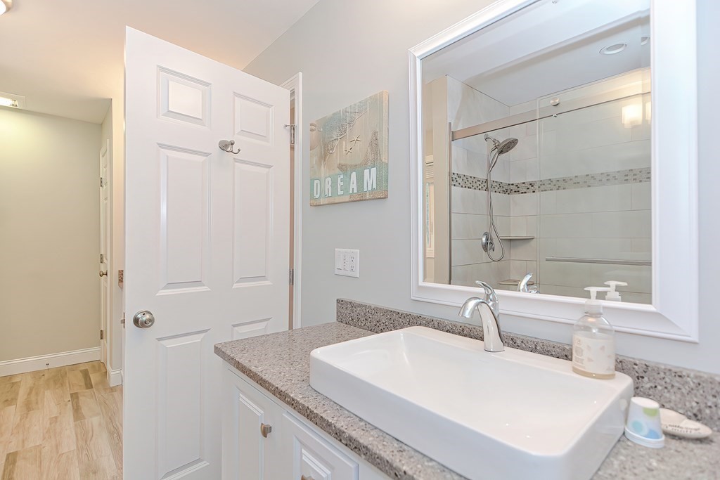 141 Moon Hill Road Northbridge, MA 01534 - Photo 28 of 36