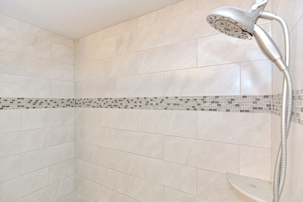 141 Moon Hill Road Northbridge, MA 01534 - Photo 30 of 36