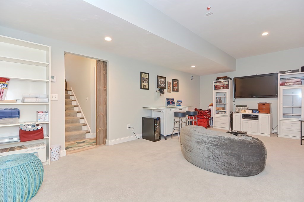 141 Moon Hill Road Northbridge, MA 01534 - Photo 32 of 36