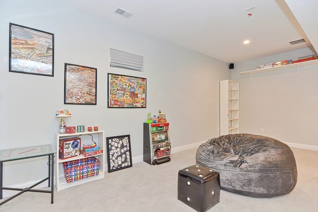 141 Moon Hill Road Northbridge, MA 01534 - Photo 33 of 36