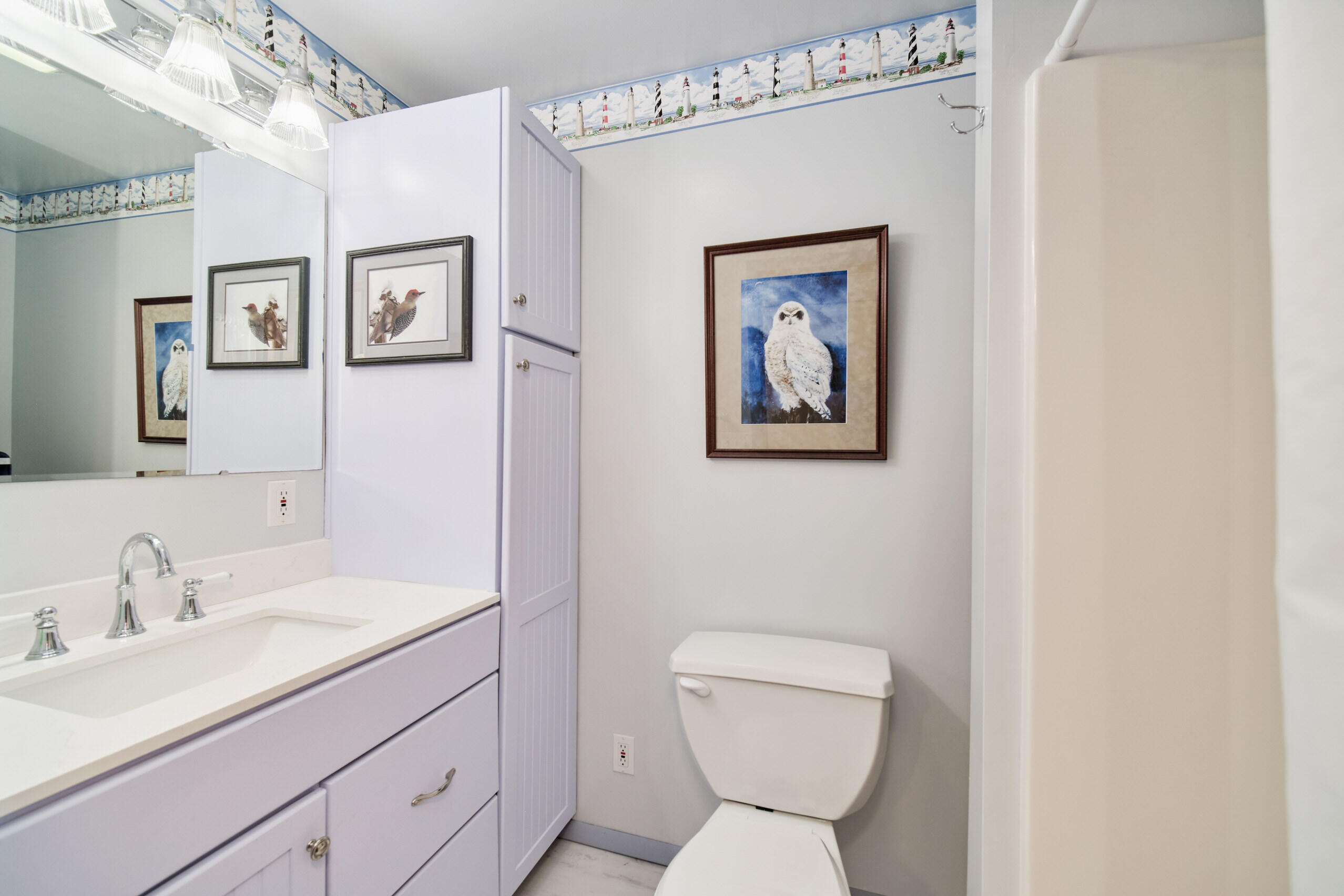 3750 River Road Manistee, MI 49660 - Photo 22 of 60 Ensuite to primary bedroom