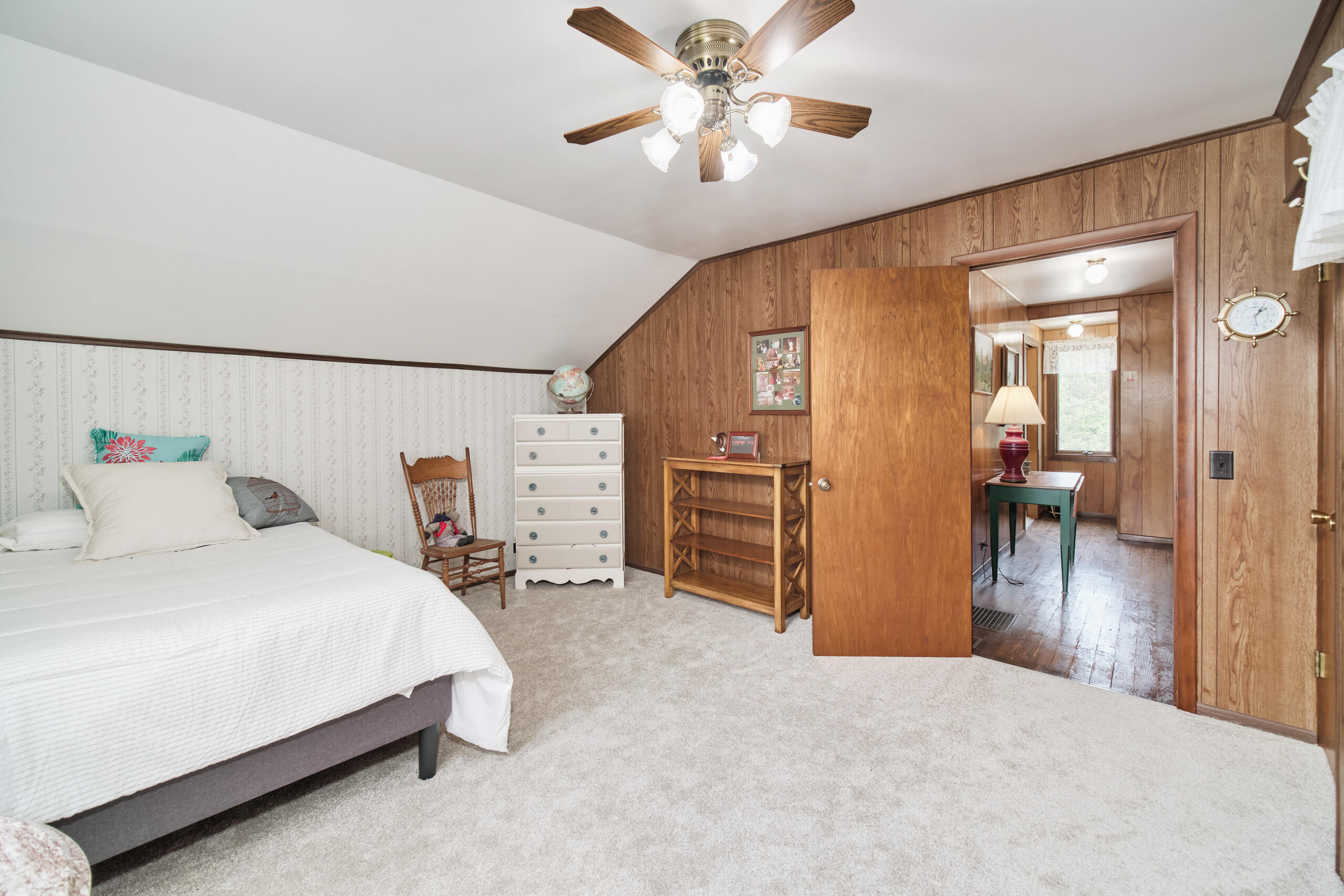 3750 River Road Manistee, MI 49660 - Photo 34 of 60 Bedroom 2 upstairs