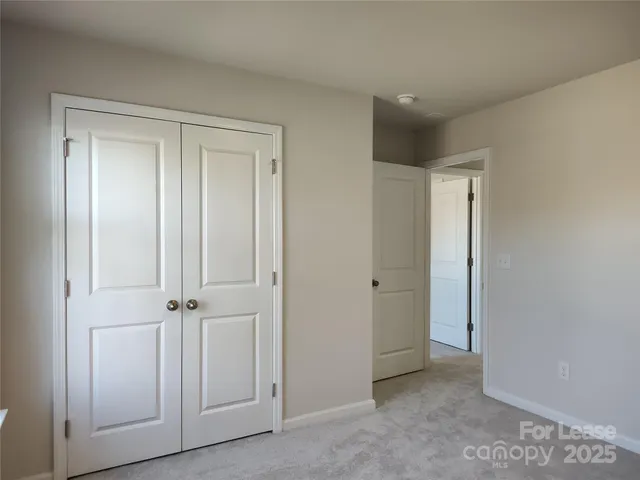 $2,400 | 19002 Direwolf Cove, Charlotte, NC 28278