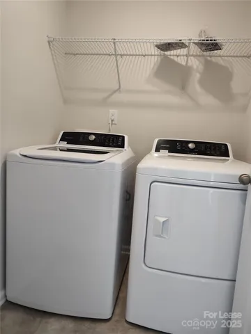 $2,400 | 19002 Direwolf Cove, Charlotte, NC 28278