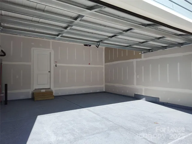 $2,400 | 19002 Direwolf Cove, Charlotte, NC 28278