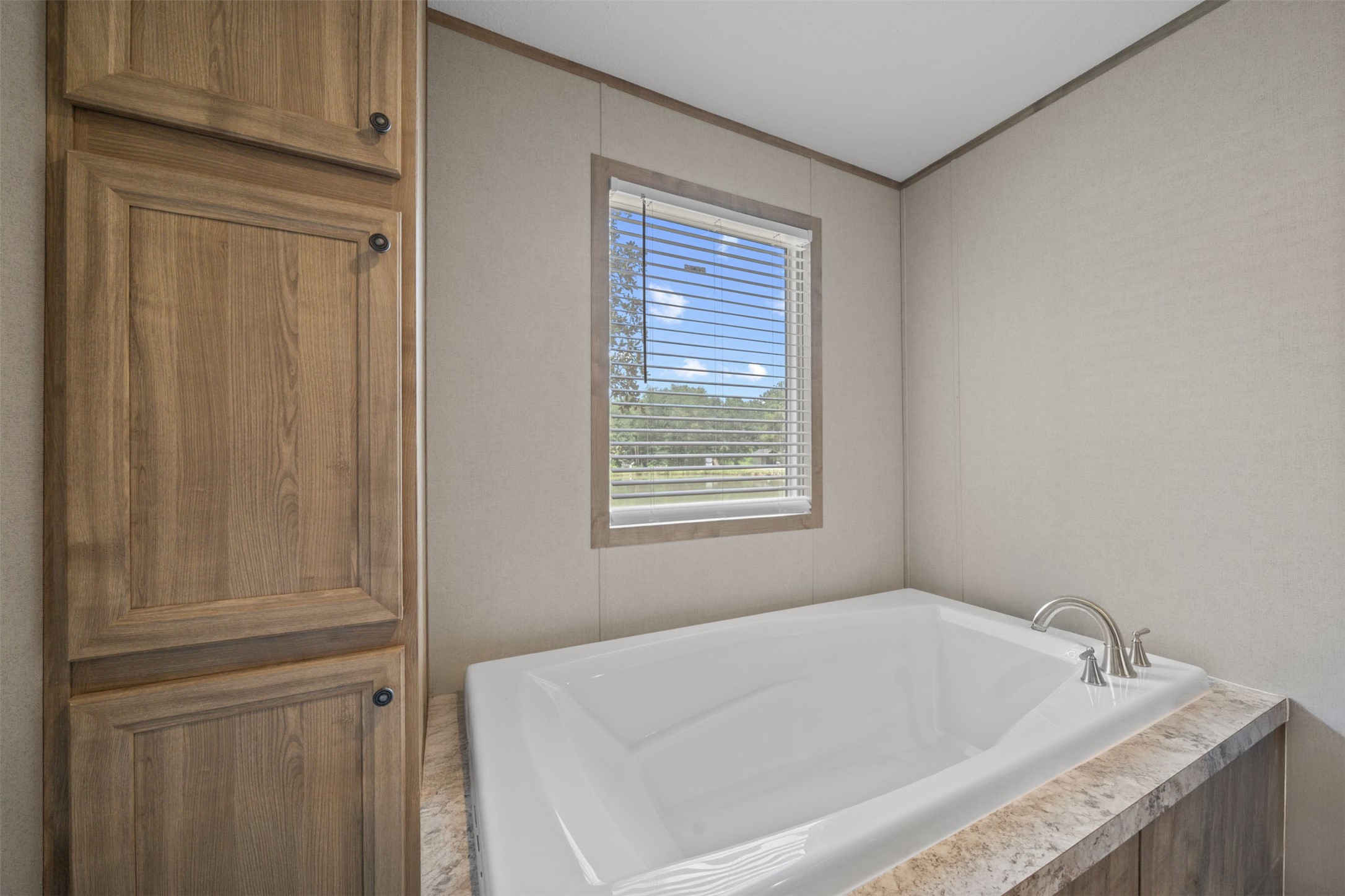 404 County Road 3295 Cleveland, TX 77327 - Photo 20 of 45