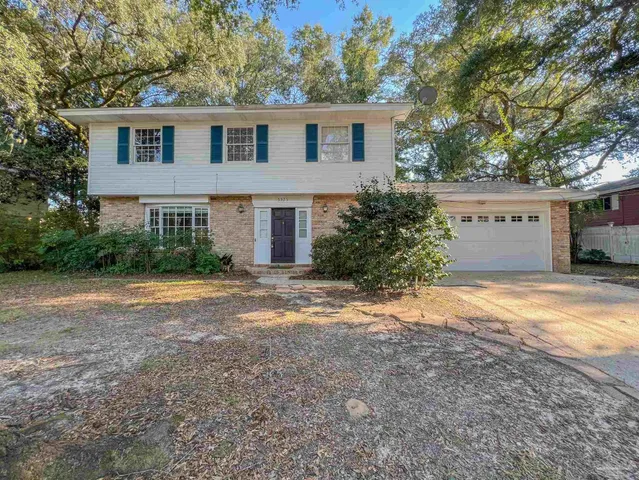 $1,750 | 5325 Lakewood Drive, Milton, FL 32570