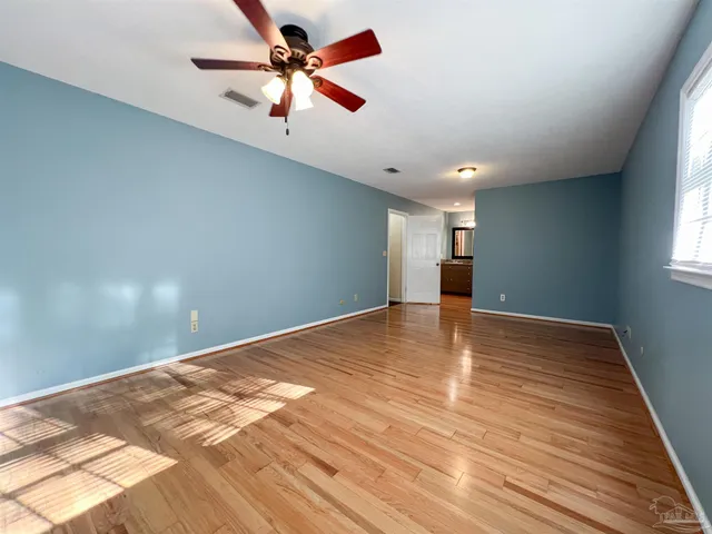 $1,750 | 5325 Lakewood Drive, Milton, FL 32570