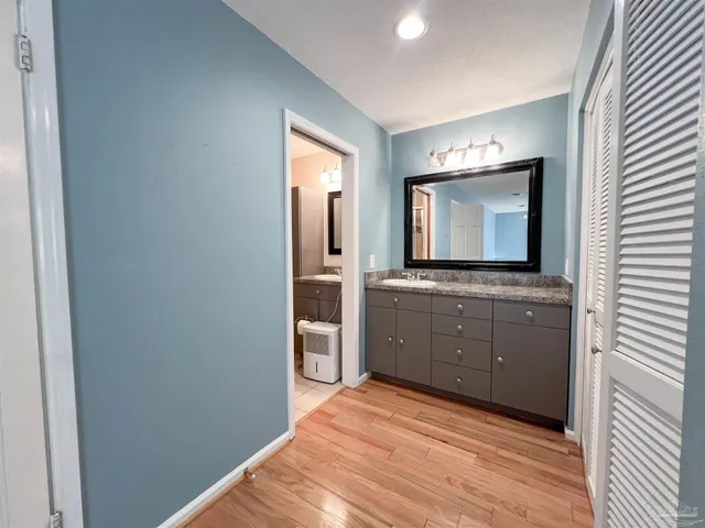 $1,750 | 5325 Lakewood Drive, Milton, FL 32570