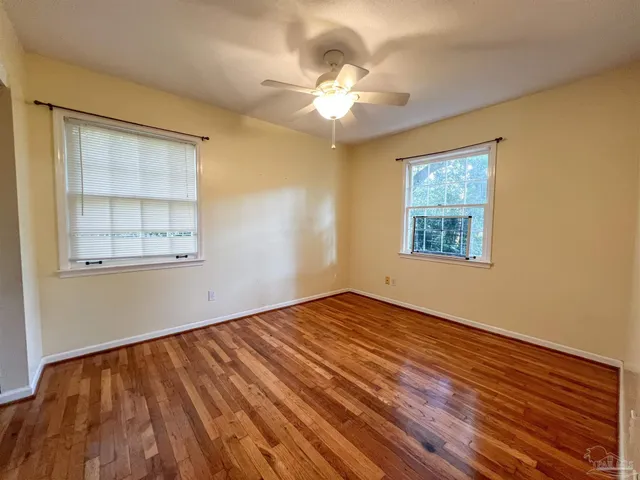 $1,750 | 5325 Lakewood Drive, Milton, FL 32570