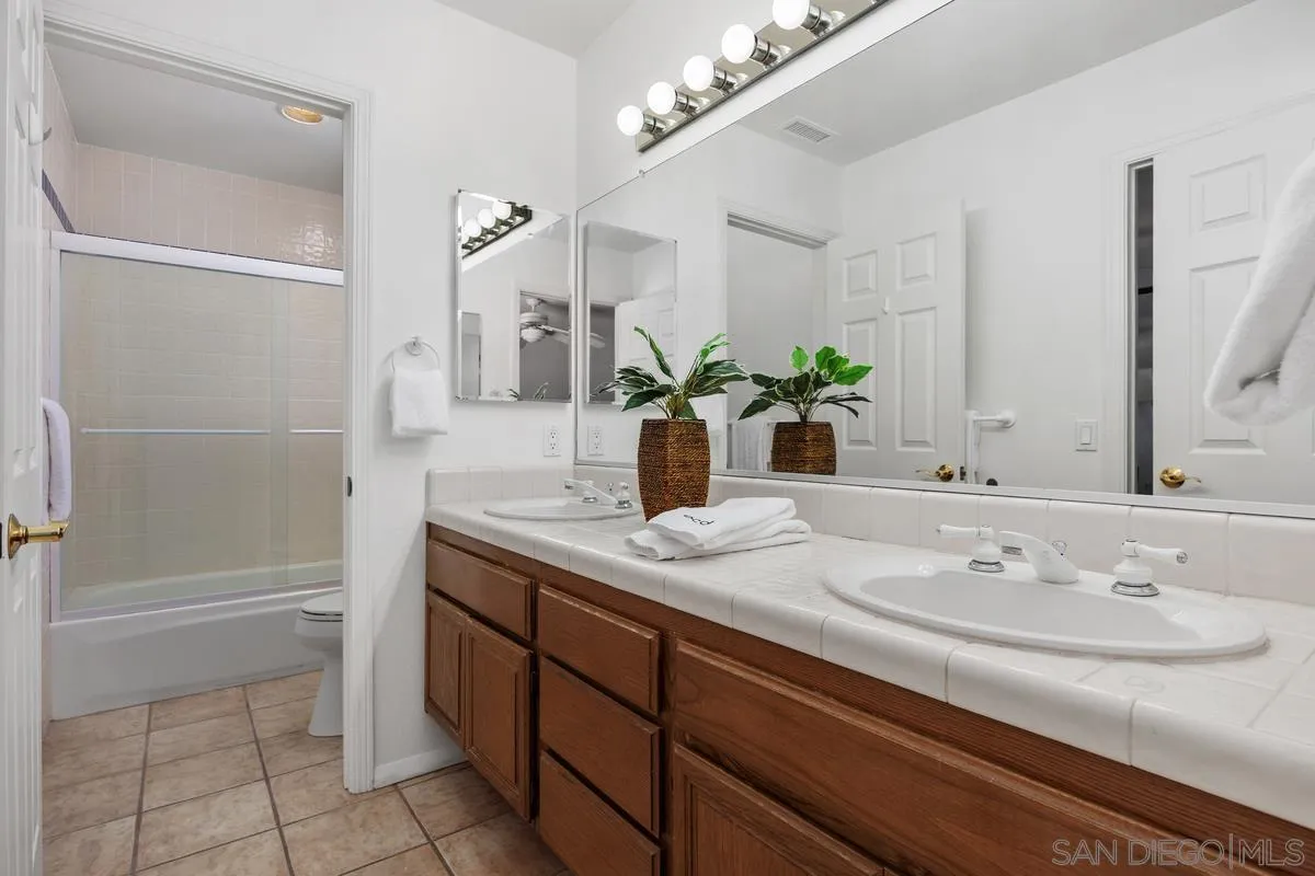 13292 Norcroft Road San Diego, CA 92130 - Photo 17 of 21