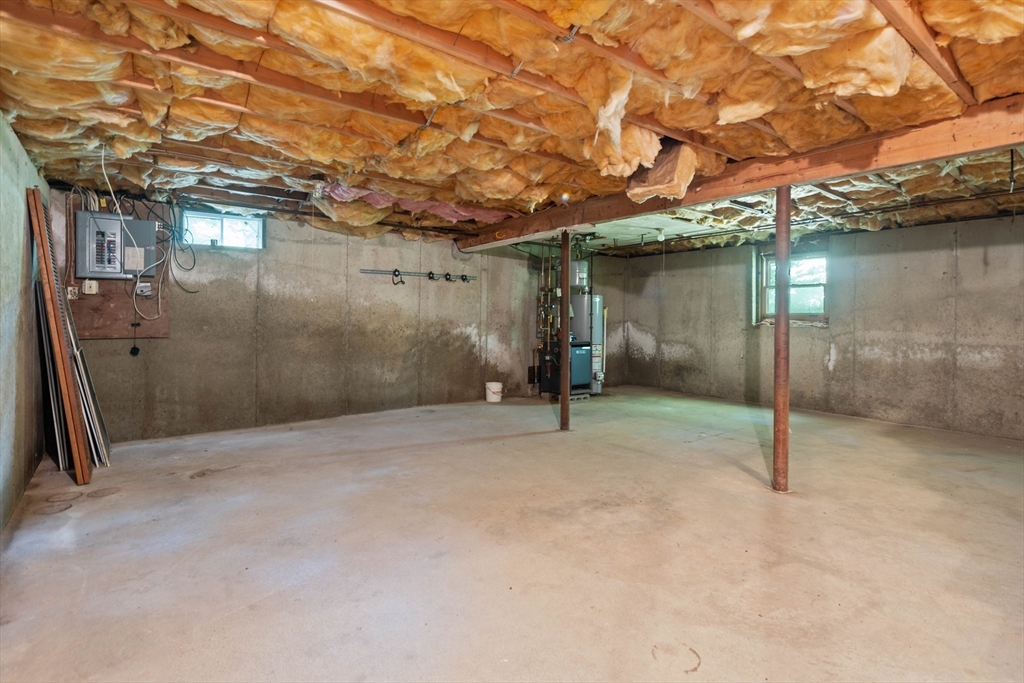 87 Country Way Scituate, MA 02066 - Photo 17 of 27 Gallery Image 17