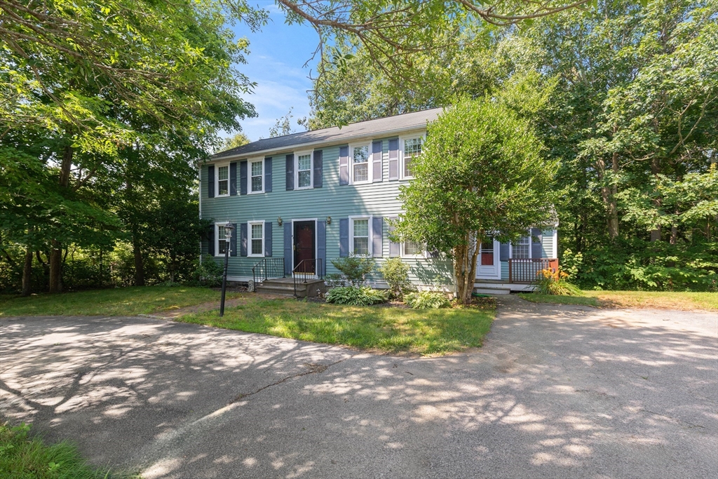 87 Country Way Scituate, MA 02066 - Photo 2 of 27 Gallery Image 2