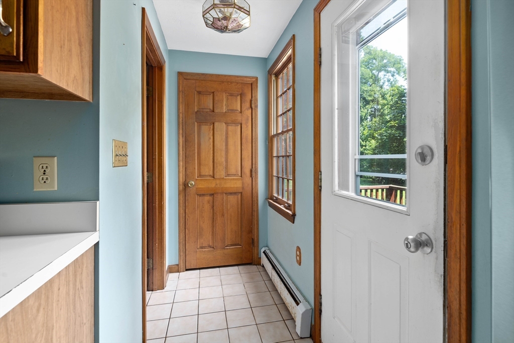 87 Country Way Scituate, MA 02066 - Photo 10 of 27 Gallery Image 10