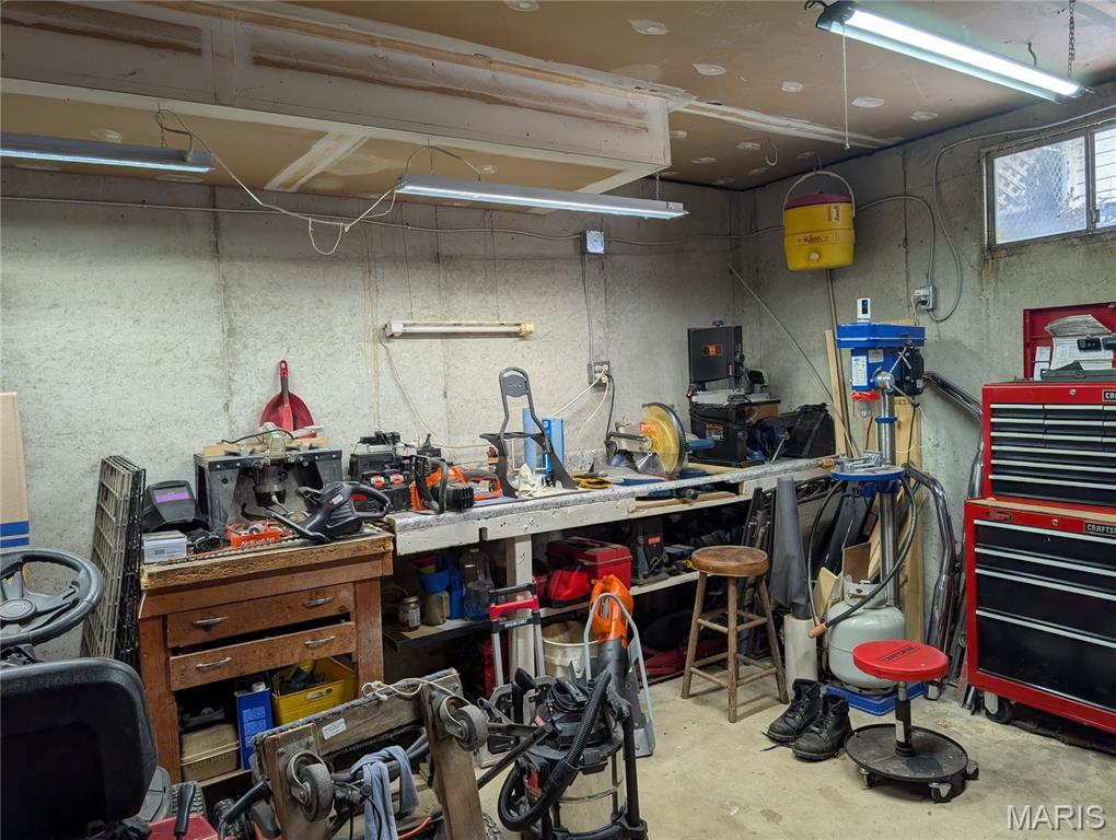 2549 Plymouth Drive High Ridge, MO 63049 - Photo 19 of 23