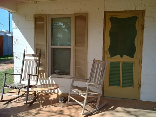 $150,000 | 316 South Liveoak Street, Mason, TX 76856