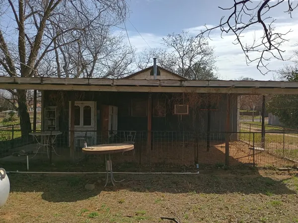 $150,000 | 316 South Liveoak Street, Mason, TX 76856