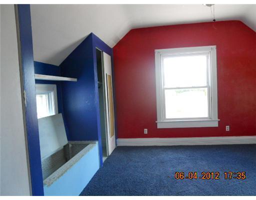 302 East State Street Botkins, OH 45306 - Photo 9 of 15