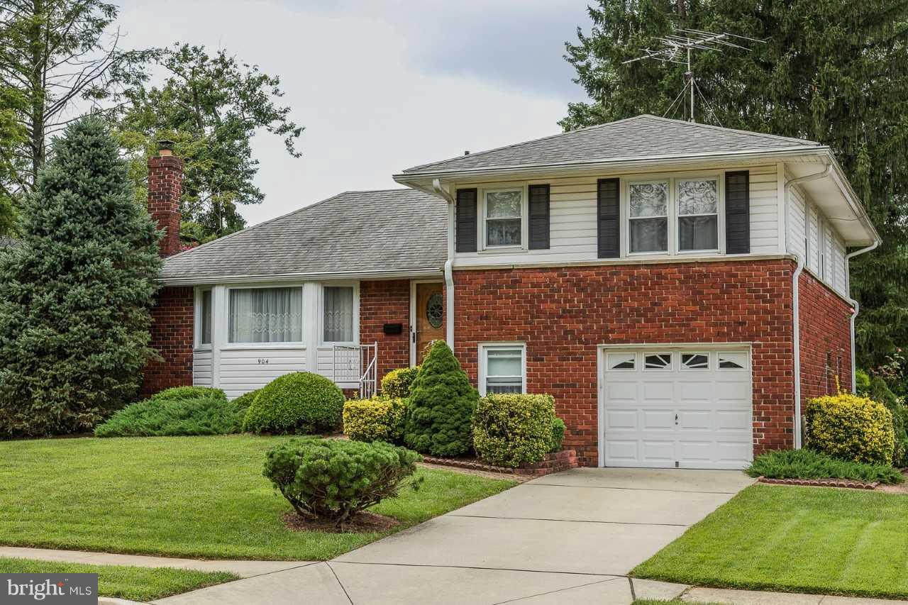 904 Starbit Road Baltimore, MD 21286 - Photo 1 of 26 Welcome Home to 904 Starbit Road