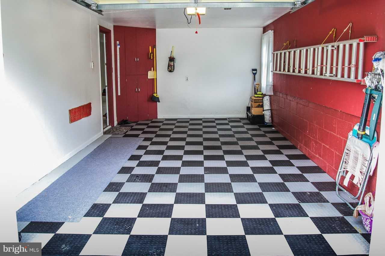904 Starbit Road Baltimore, MD 21286 - Photo 26 of 26 Interior of the Garage