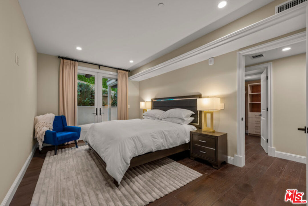 1825 Pandora Avenue, Unit 101 Los Angeles, CA 90025 - Photo 24 of 39