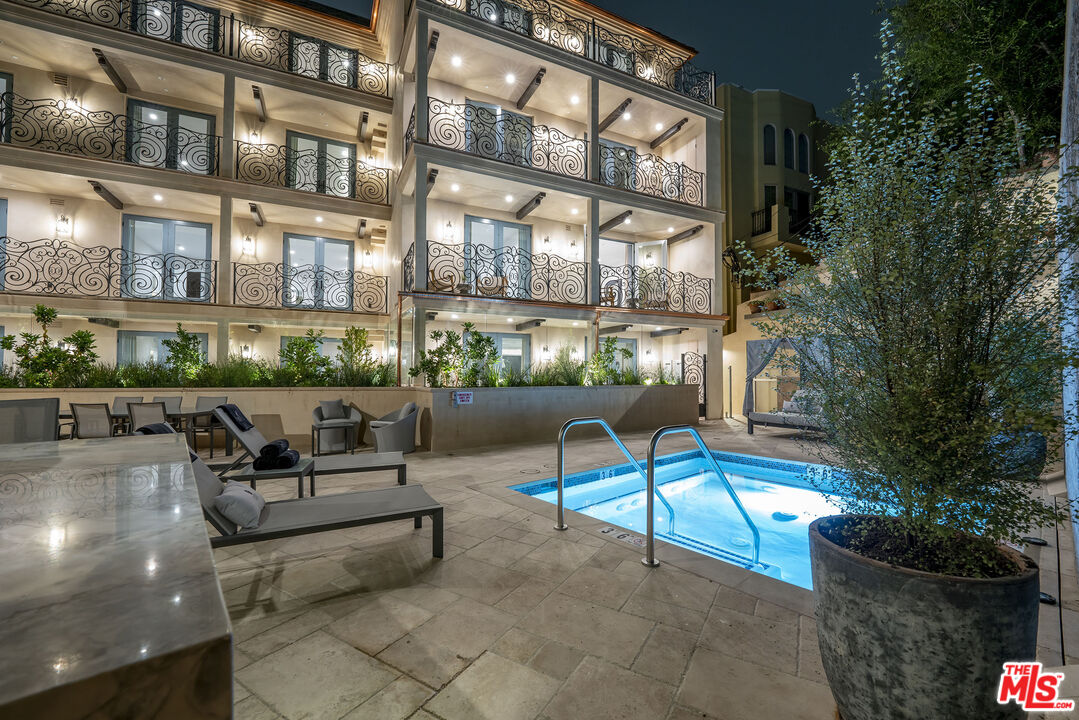 1825 Pandora Avenue, Unit 101 Los Angeles, CA 90025 - Photo 39 of 39