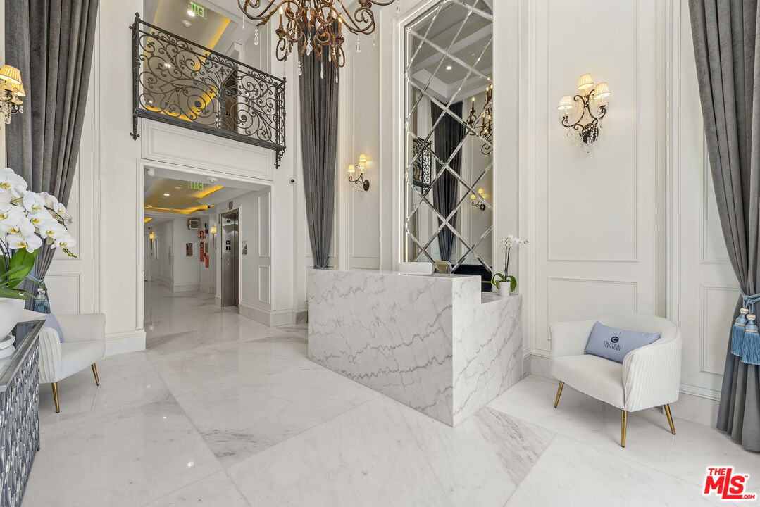 1825 Pandora Avenue, Unit 101 Los Angeles, CA 90025 - Photo 4 of 39