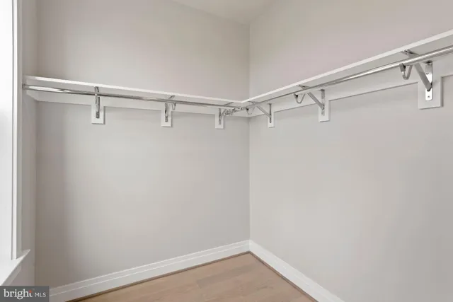 $7,500 | 203 Montgomery Street, Alexandria, VA 22314