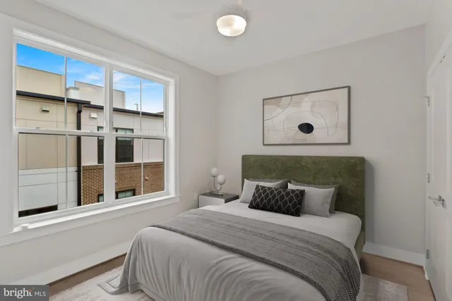 $7,500 | 203 Montgomery Street, Alexandria, VA 22314