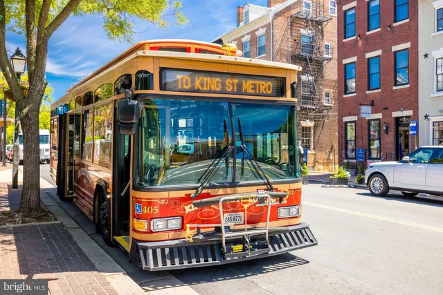 $7,500 | 203 Montgomery Street, Alexandria, VA 22314