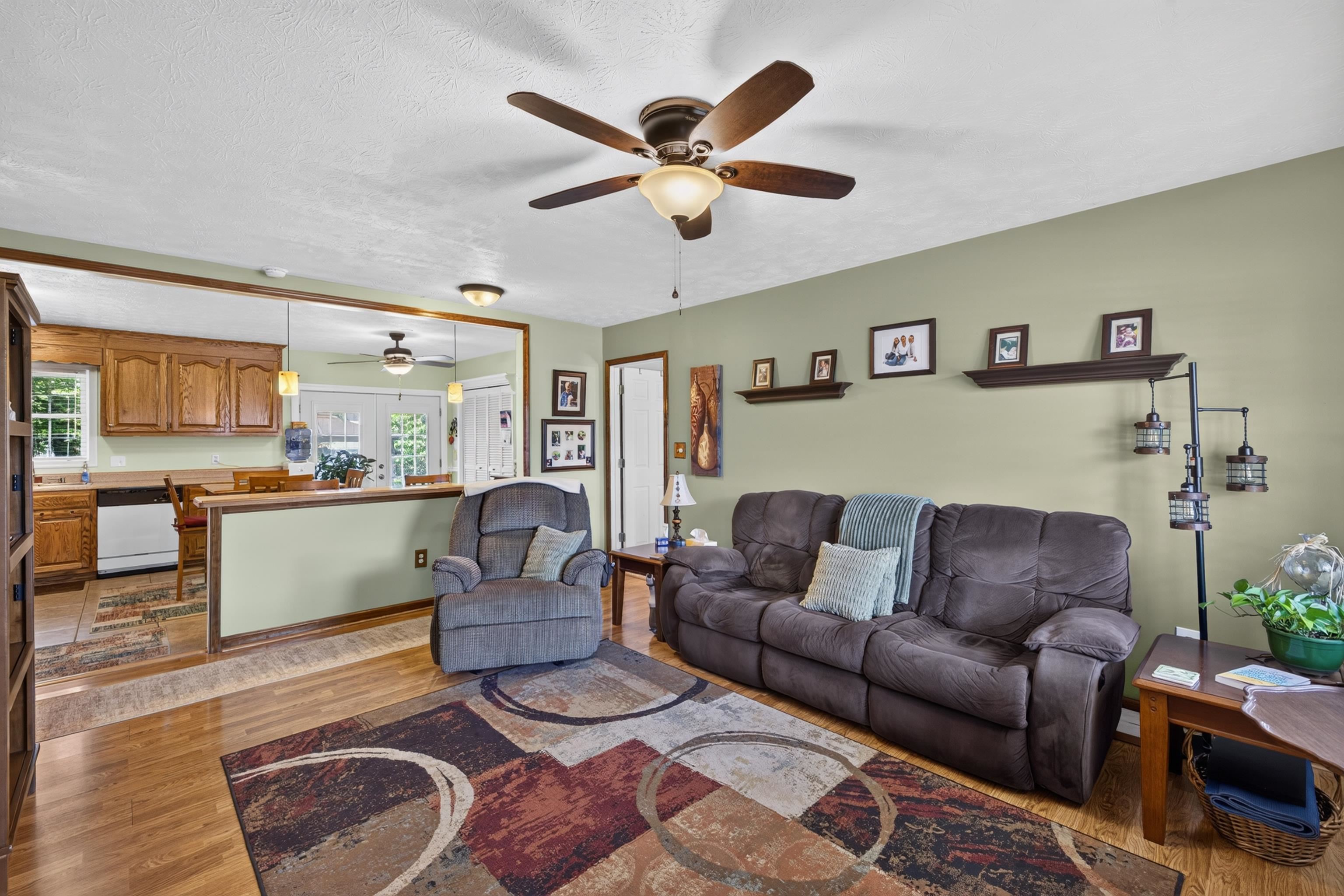 2400 Mosley Street Waynesboro, VA 22980 - Photo 7 of 34
