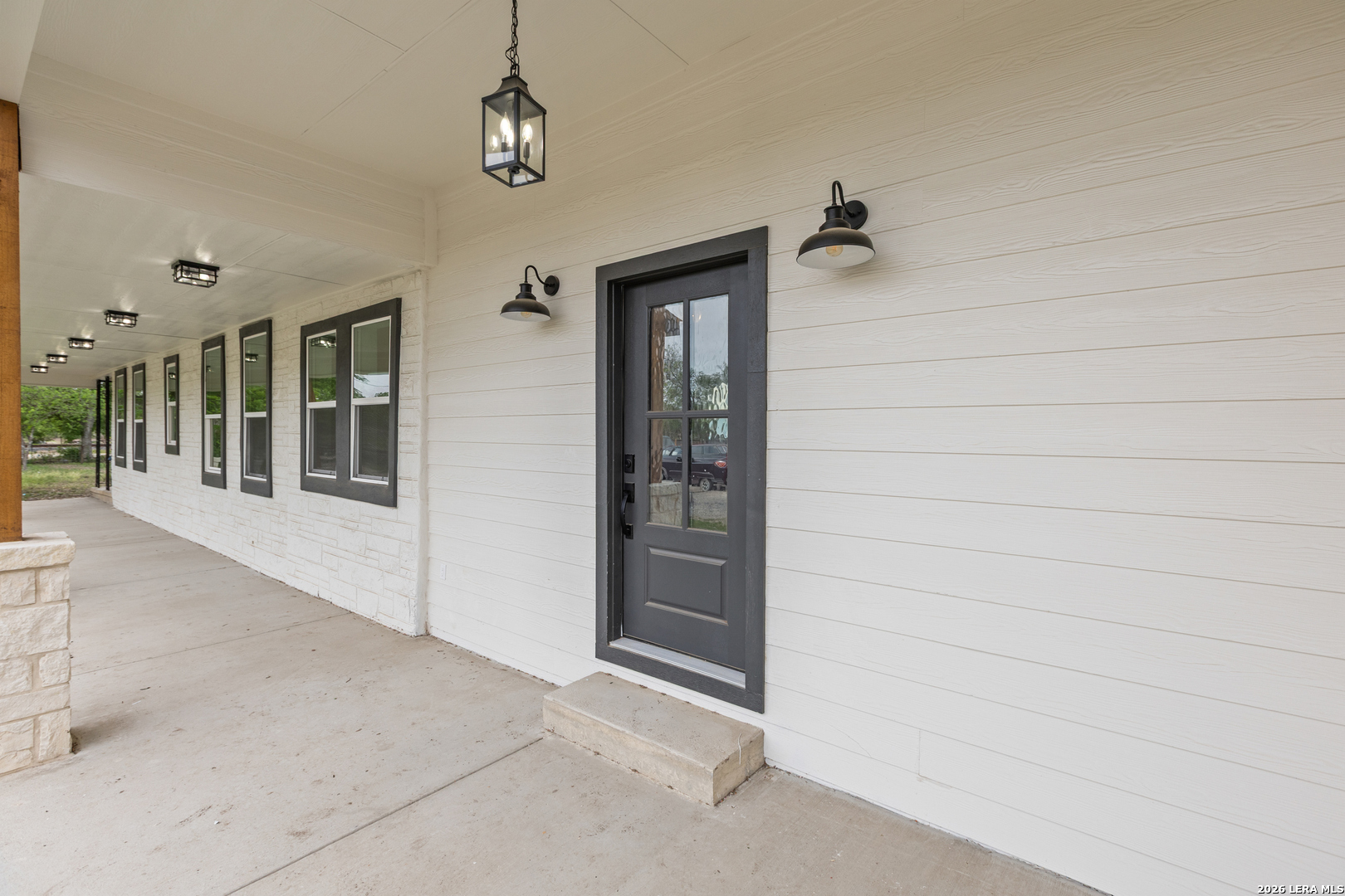 13515 Quintana Road Von Ormy, TX 78073 - Photo 4 of 26