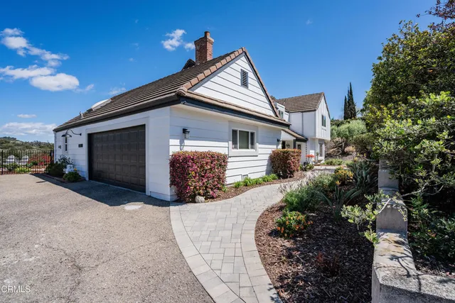 $1,880,000 | 6065 Cielo Vista Court, Camarillo, CA 93012