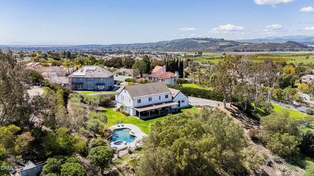 $1,880,000 | 6065 Cielo Vista Court, Camarillo, CA 93012