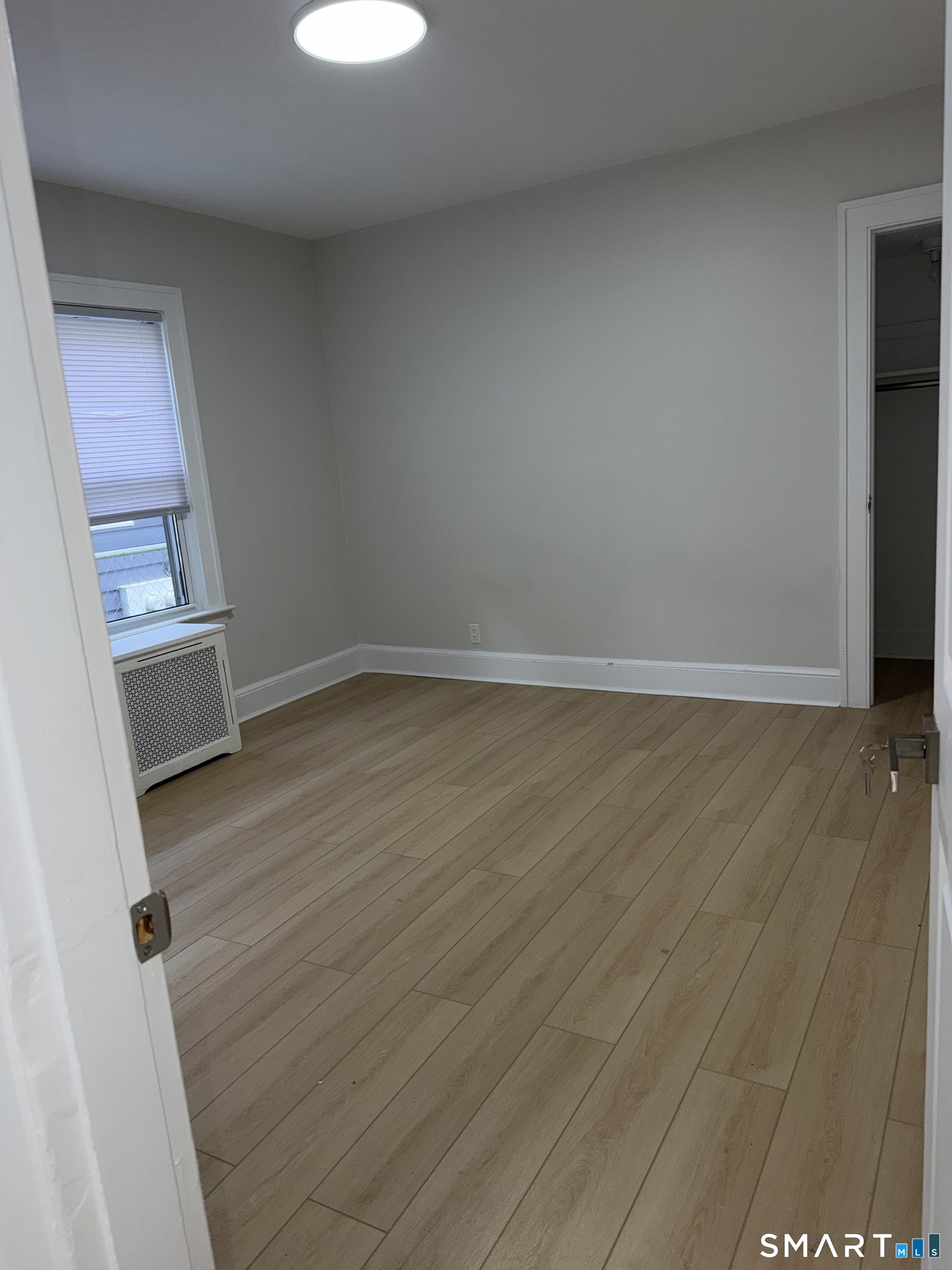 332 Robbins Street Waterbury, CT 06708 - Photo 11 of 28 Gallery Image 11