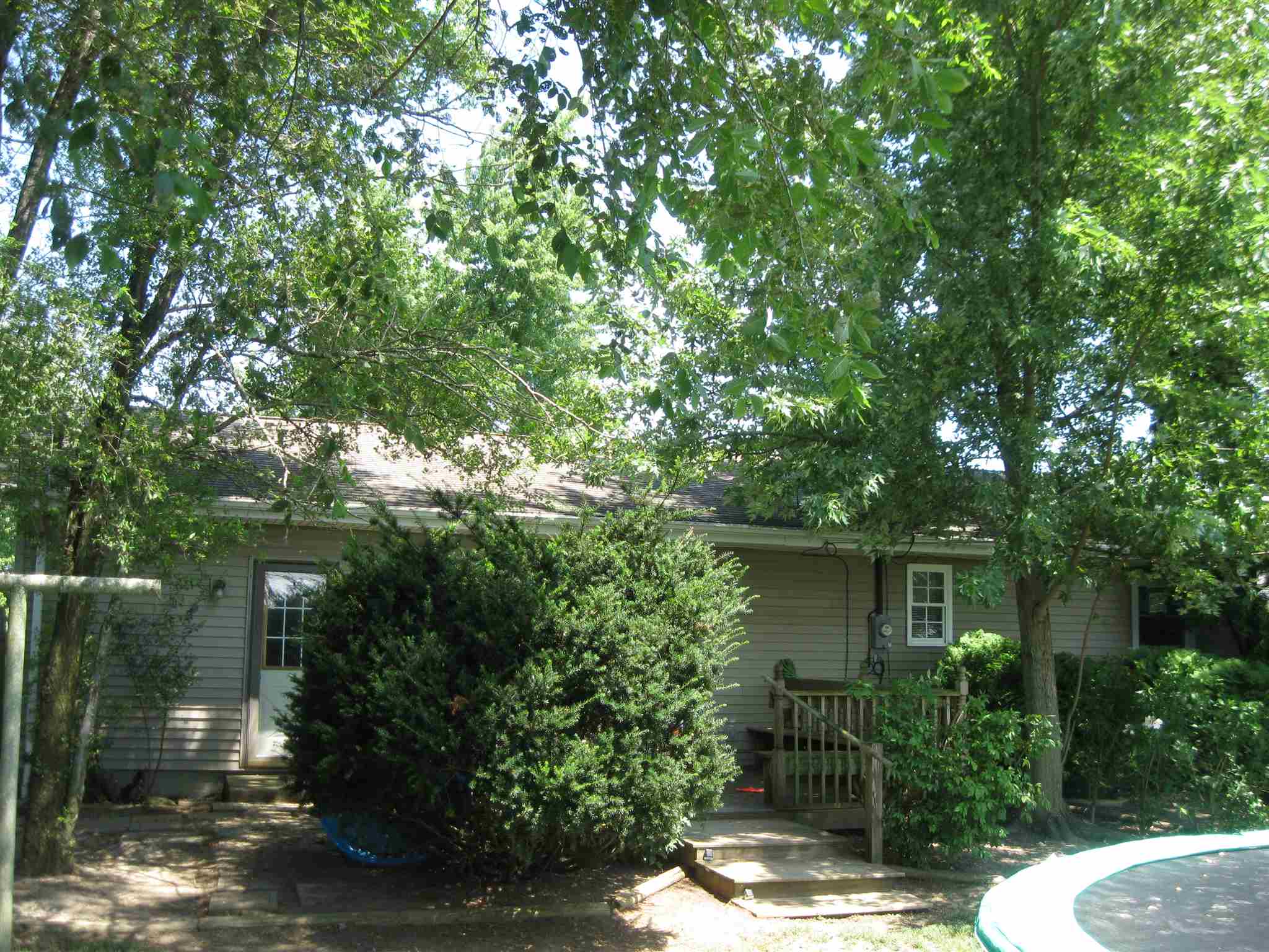 521 Bollman Street Decatur, IN 46733 - Photo 9 of 31