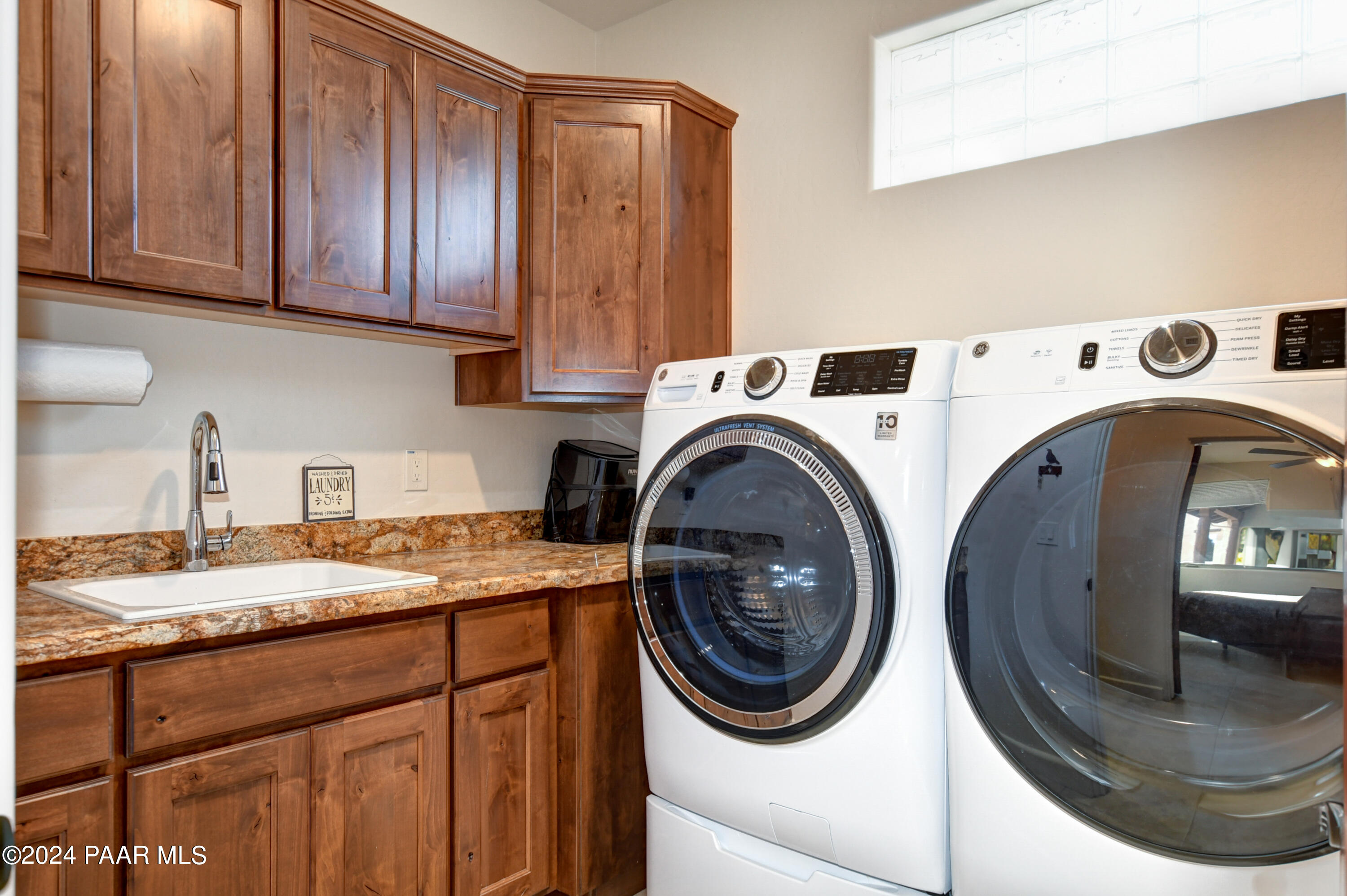 7601 West Rambling Road Prescott, AZ 86305 - Photo 25 of 59 Laundry Room 1