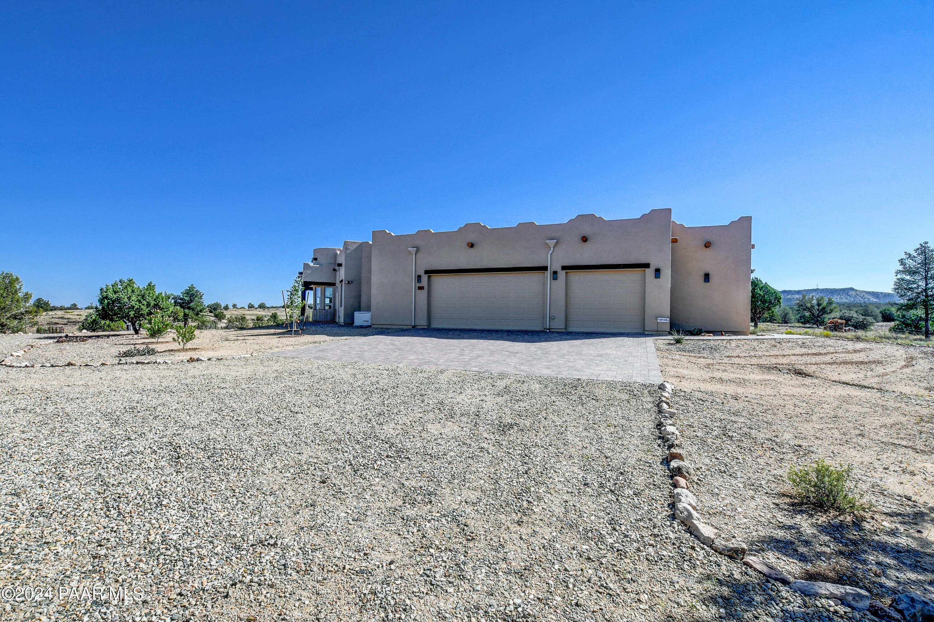 7601 West Rambling Road Prescott, AZ 86305 - Photo 29 of 59 Garage 1