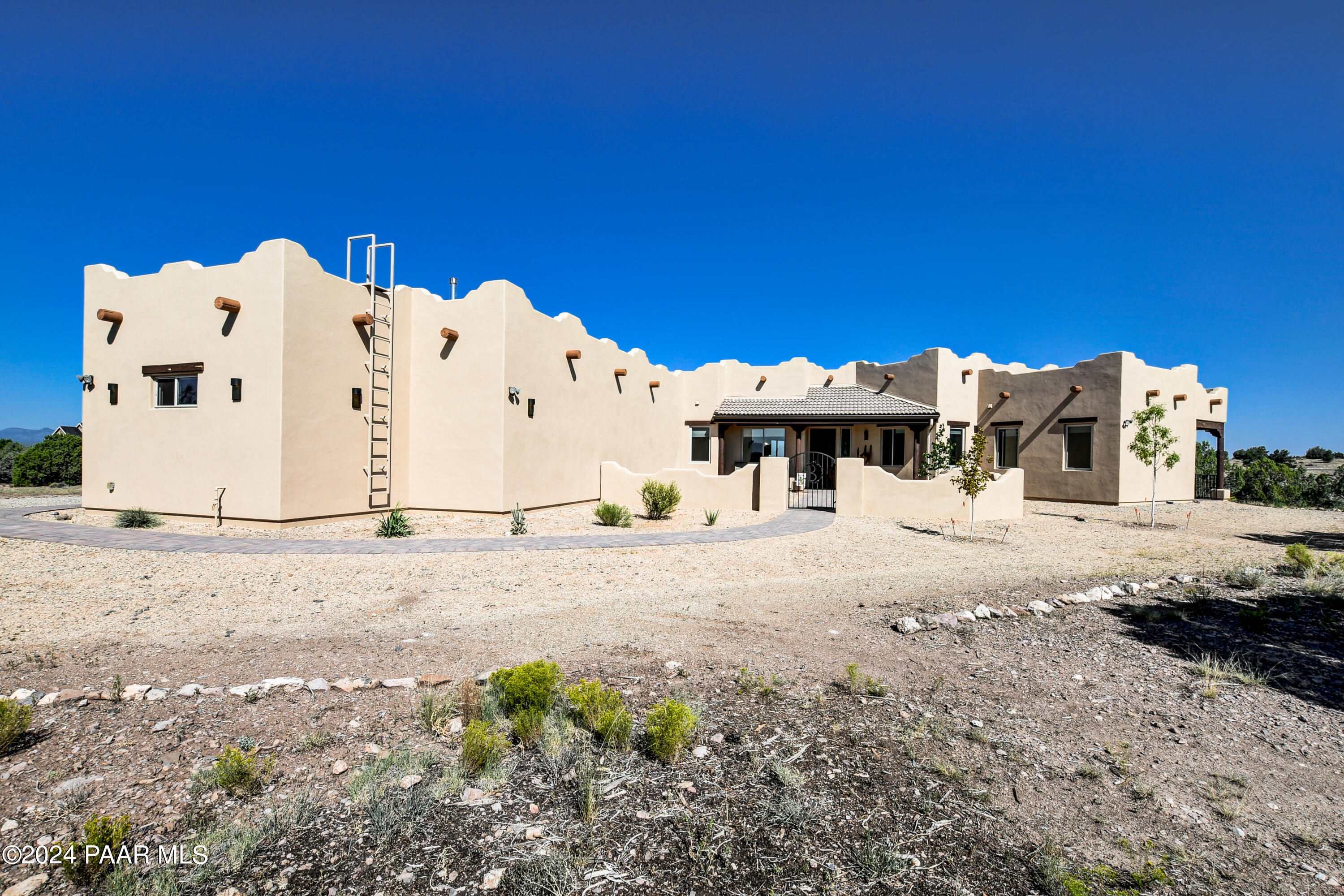 7601 West Rambling Road Prescott, AZ 86305 - Photo 33 of 59 A Front View 3