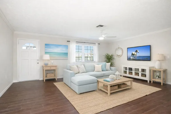 $469,999 | 2315 Northeast 19th Court, Jensen Beach, FL 34957