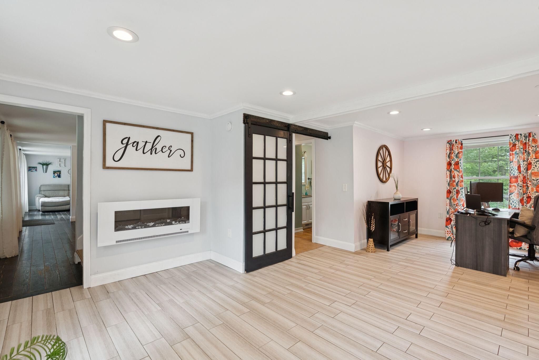 142 Falmouth Road Windham, ME 04062 - Photo 13 of 62 great bonus room