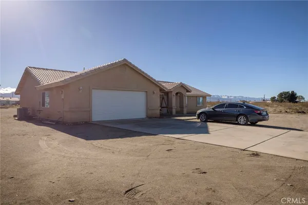 $445,000 | 4265 Camellia Road, Phelan, CA 92371