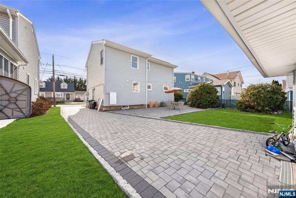 813 Morton Street East Rutherford, NJ 07073 - Photo 3 of 28 Gallery Image 3