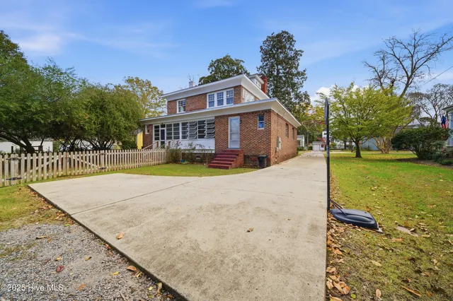 $499,000 | 203 North Granville Street, Edenton, NC 27932