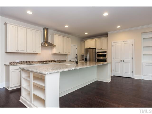 3917 Ivory Rose Lane Raleigh, NC 27612 - Photo 5 of 15 Kitchen