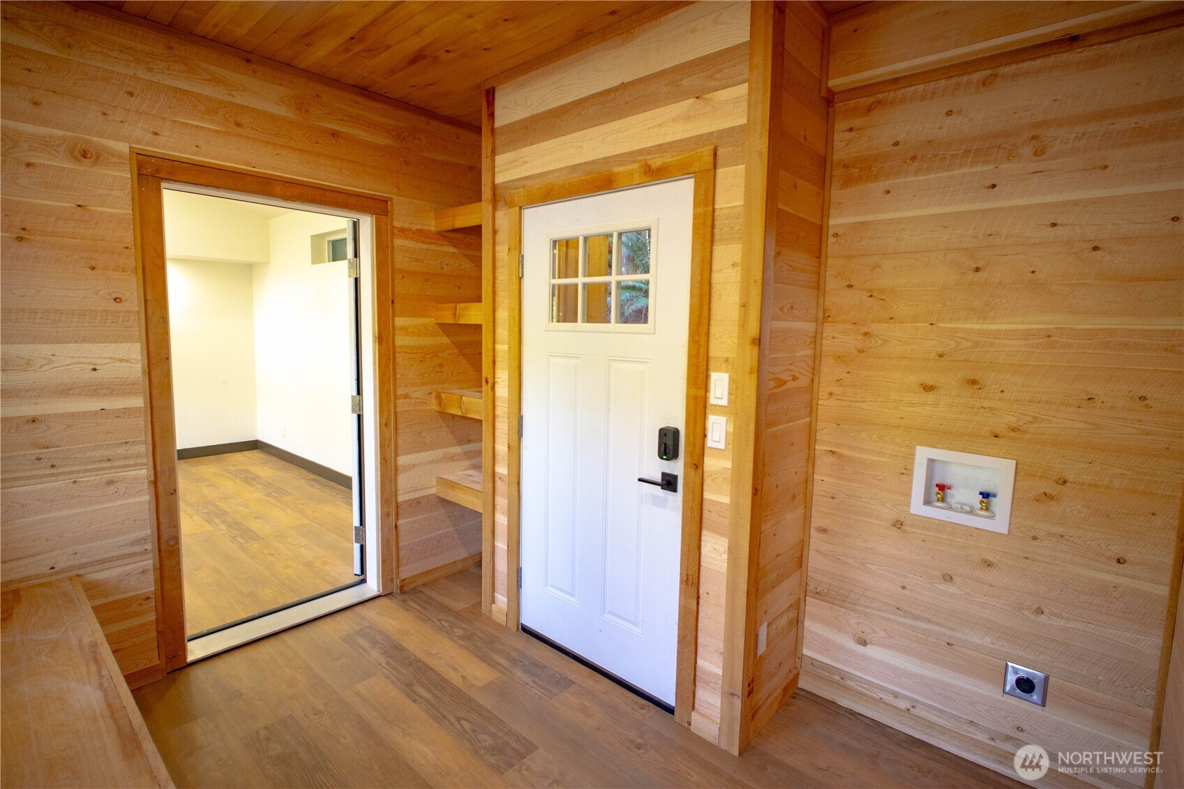 570 South Shore Road Port Angeles, WA 98363 - Photo 23 of 40