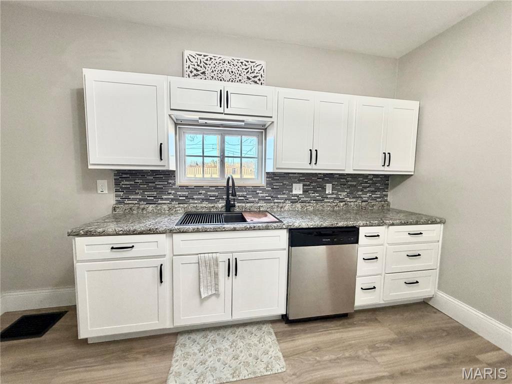 418 West 3rd Street O'Fallon, IL 62269 - Photo 5 of 17