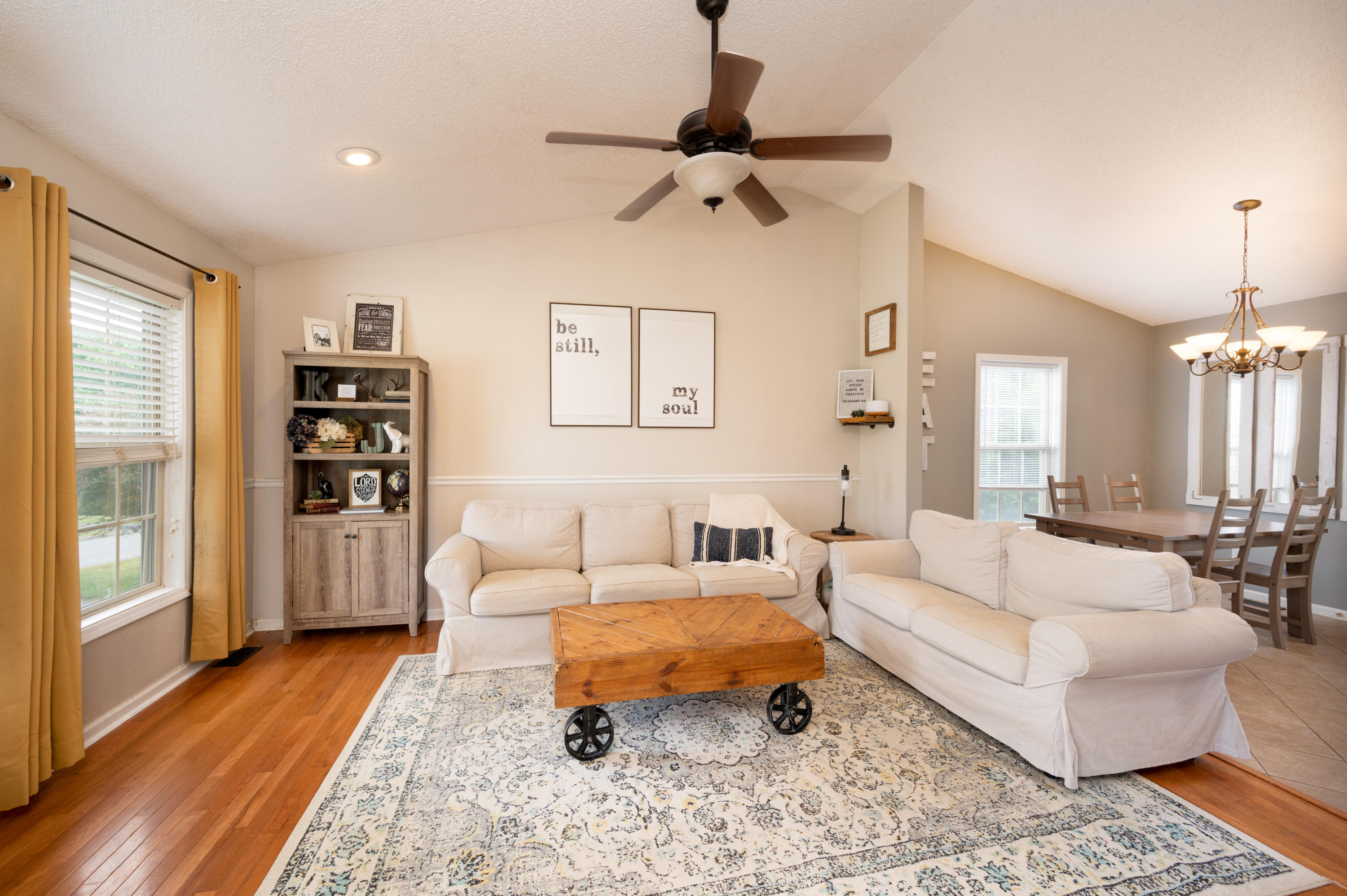 30 Maple Ridge Court Jonesborough, TN 37659 - Photo 2 of 77 Maple Ridge-1